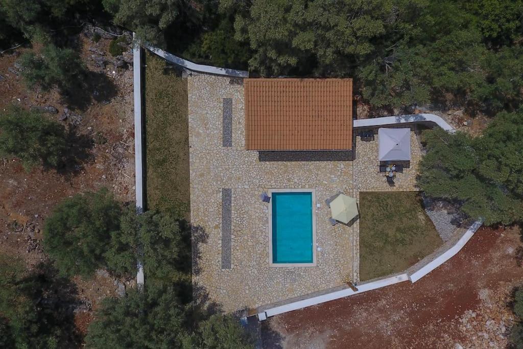 シヴォタ Lefkolia Retreatヴィラ エクステリア 写真